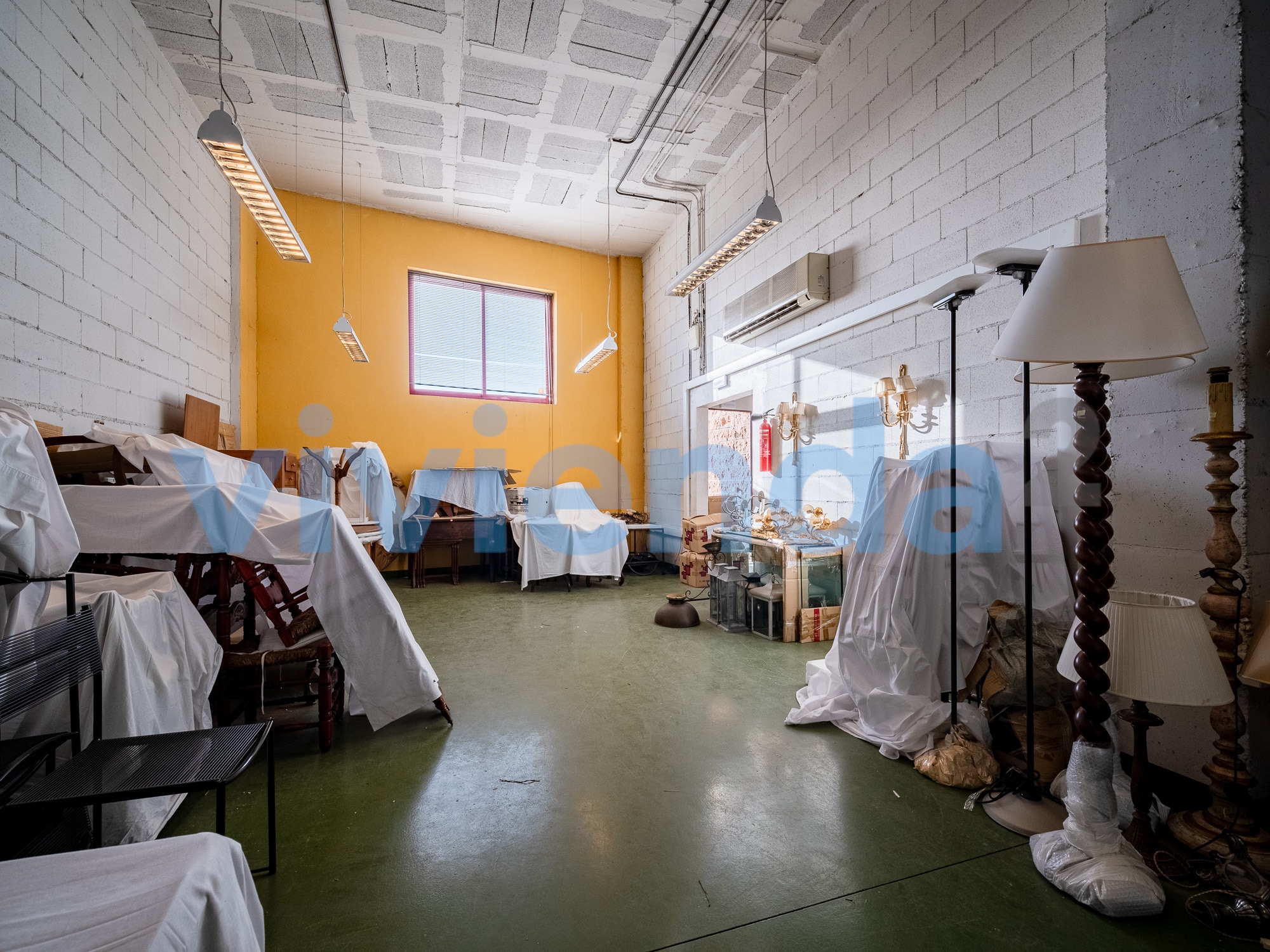 Industriel/Logistique dans Madrid, Madrid à vendre Photo principale– Image 1 sur 4