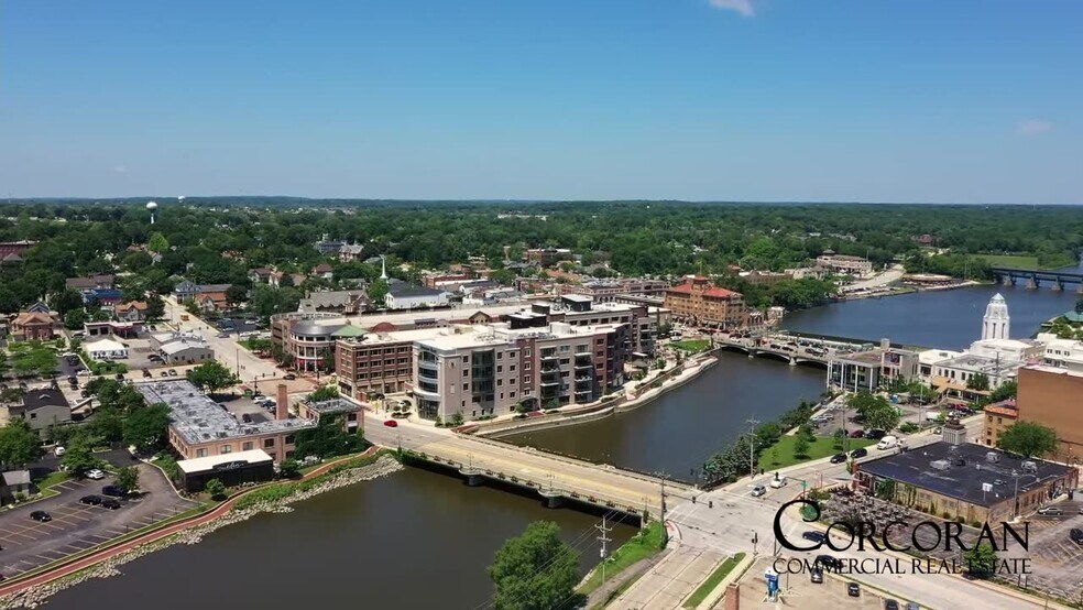 S 1st St, St Charles, IL à louer - Vidéo sur l’annonce professionnelle – Image 2 sur 12