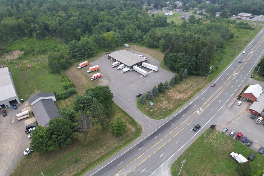 1293 Us-9, Castleton On Hudson, NY à vendre - Photo de l’immeuble – Image 2 sur 5