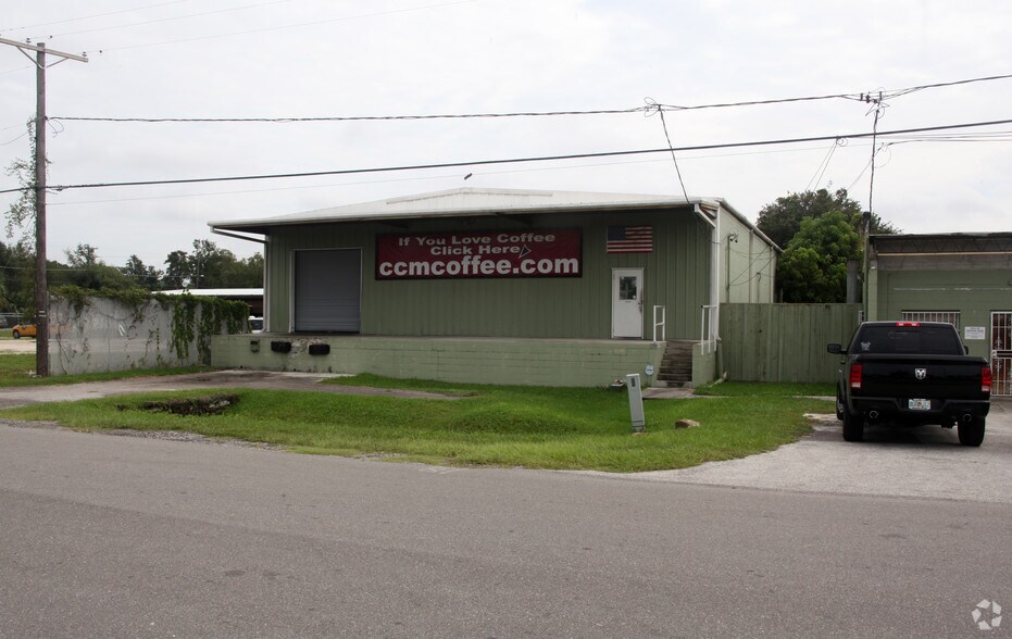 4421 N Hesperides St, Tampa, FL à louer - Photo de l’immeuble – Image 2 sur 7
