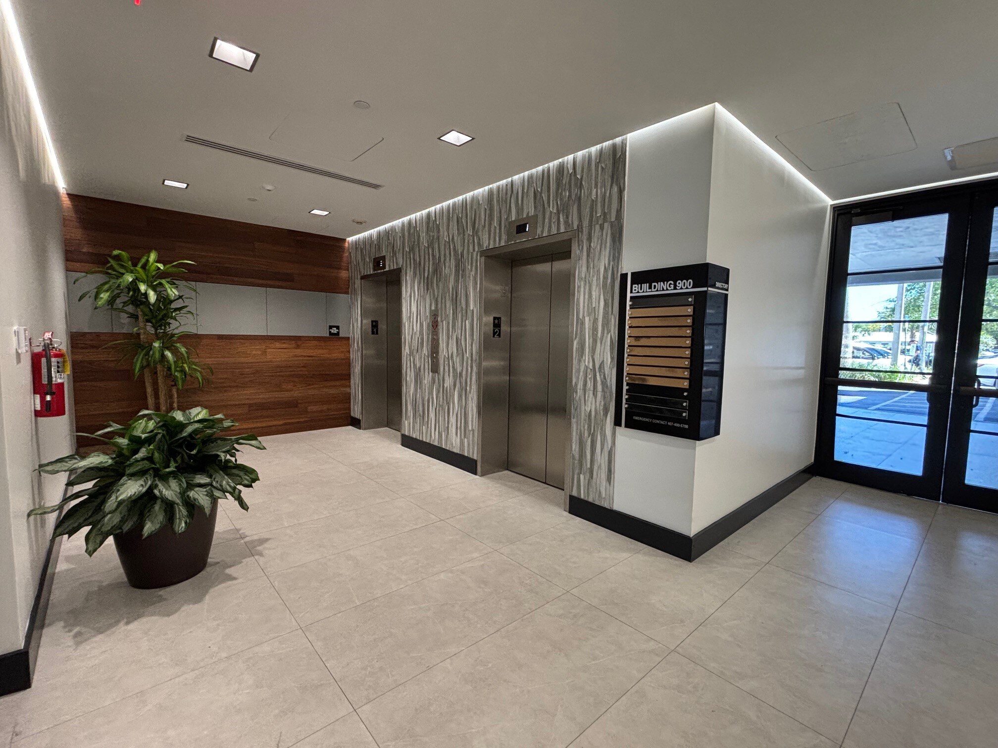 900 SE 3rd Ave, Fort Lauderdale, FL à louer Photo intérieure– Image 1 sur 6