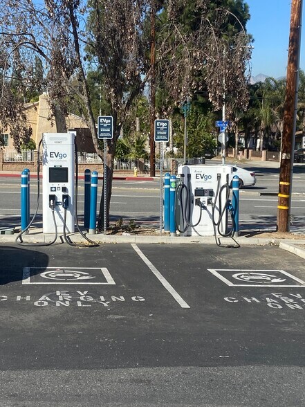 508-560 S Workman Mill Rd, La Puente, CA à louer - Photo de l’immeuble – Image 3 sur 7