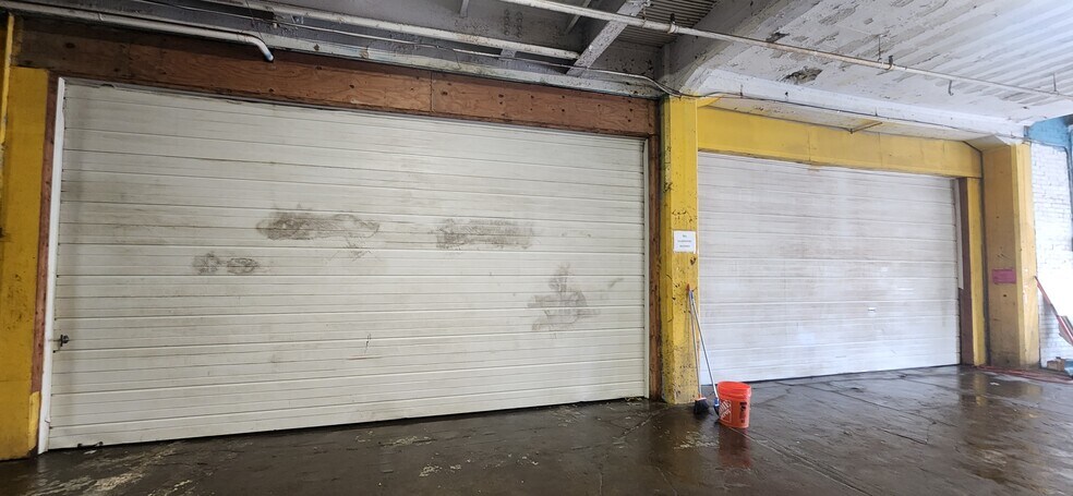 1387 Clarendon Ave SW, Canton, OH à louer - Photo de l’immeuble – Image 3 sur 4