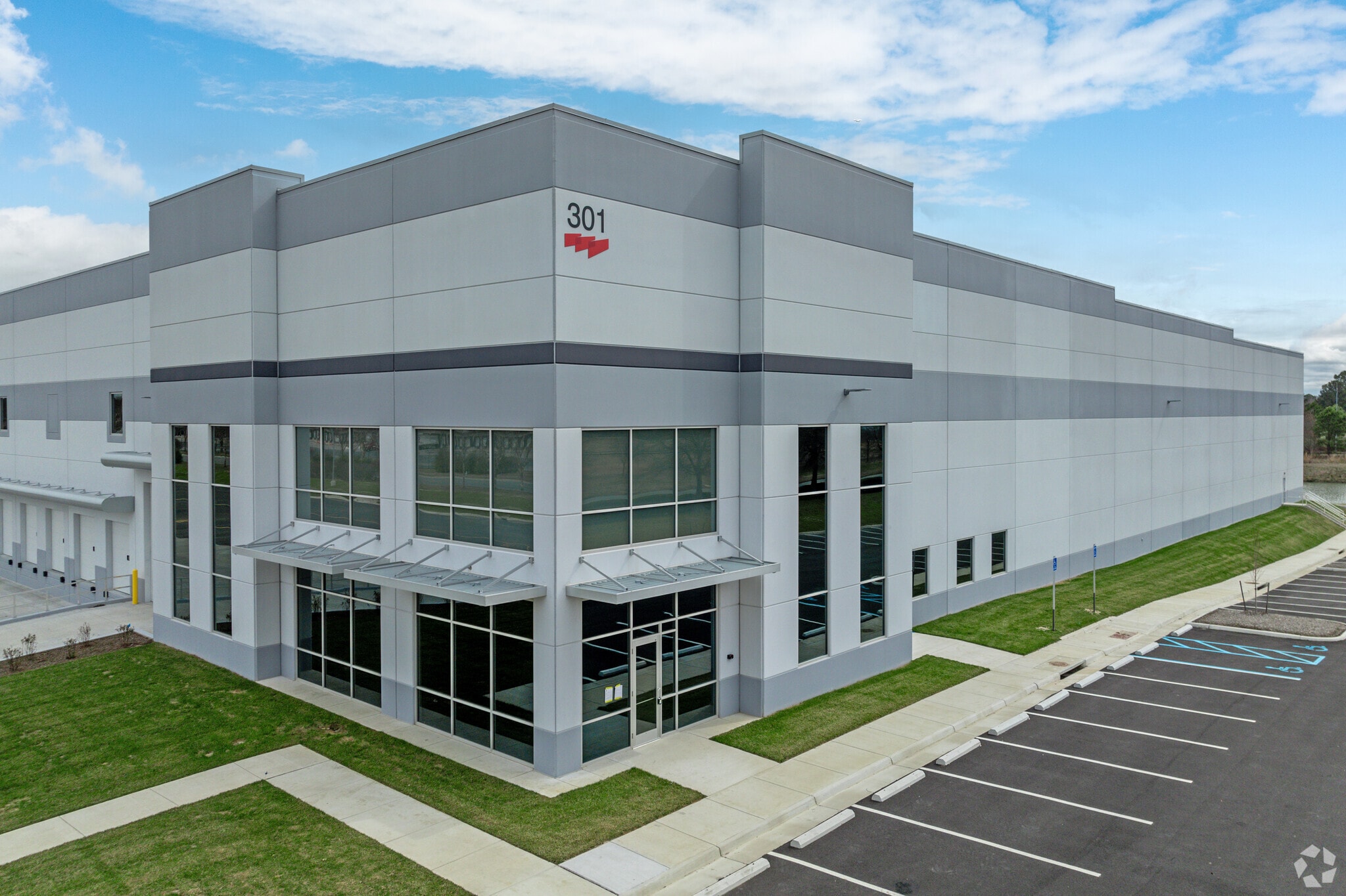 301 Kenyon Rd, Suffolk, VA à louer Photo principale– Image 1 sur 11