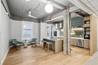 369 Pine St, San Francisco, CA à louer Photo intérieure– Image 1 sur 4