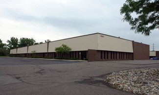 Plus de détails pour 15201 Century Dr, Dearborn, MI - Local d'activités à louer