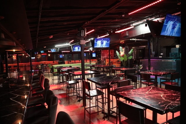 6025 Richmond Ave, Houston, TX à louer Photo intérieure– Image 1 sur 10