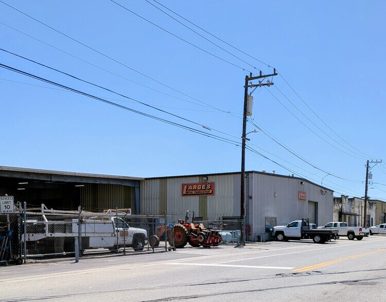 227 Kearney Ext, Watsonville, CA à vendre - Photo de l’immeuble – Image 2 sur 7