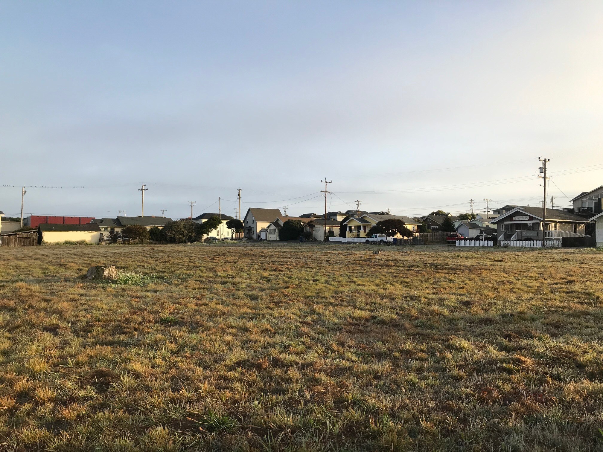 251 S Franklin St, Fort Bragg, CA à vendre Photo de l’immeuble– Image 1 sur 2