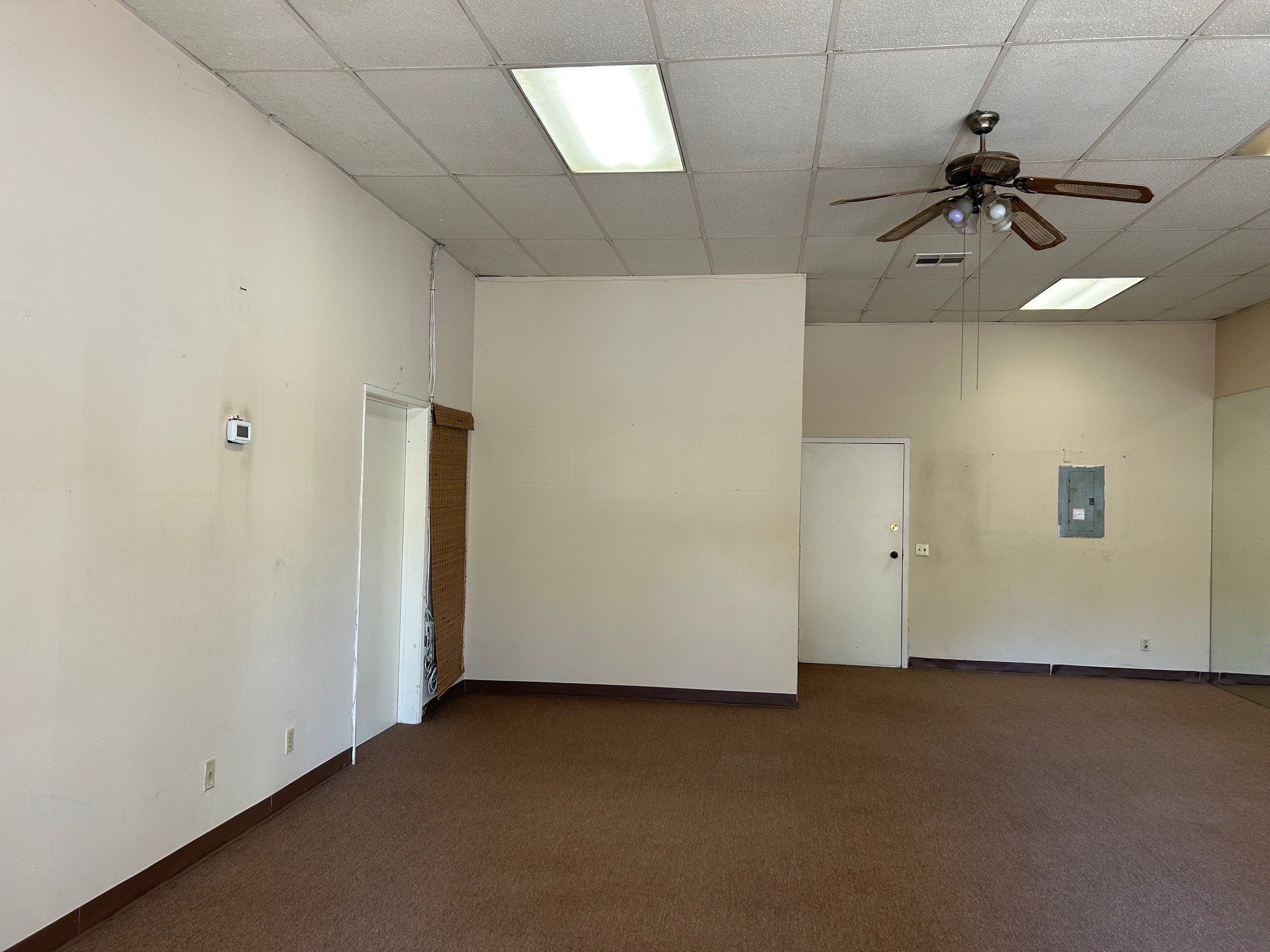 3207 S Brea Canyon Rd, Diamond Bar, CA à louer Photo intérieure– Image 1 sur 4