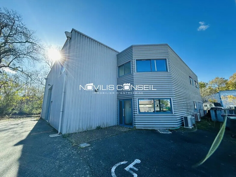 Local d’activités dans Quint-Fonsegrives à louer - Photo de l’immeuble – Image 2 sur 8