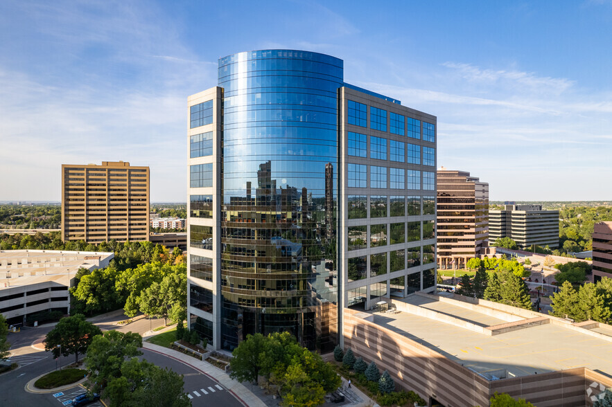 4643 S Ulster St, Denver, CO à louer - Photo de l’immeuble – Image 1 sur 13