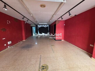 Plus de détails pour Local commercial à vendre