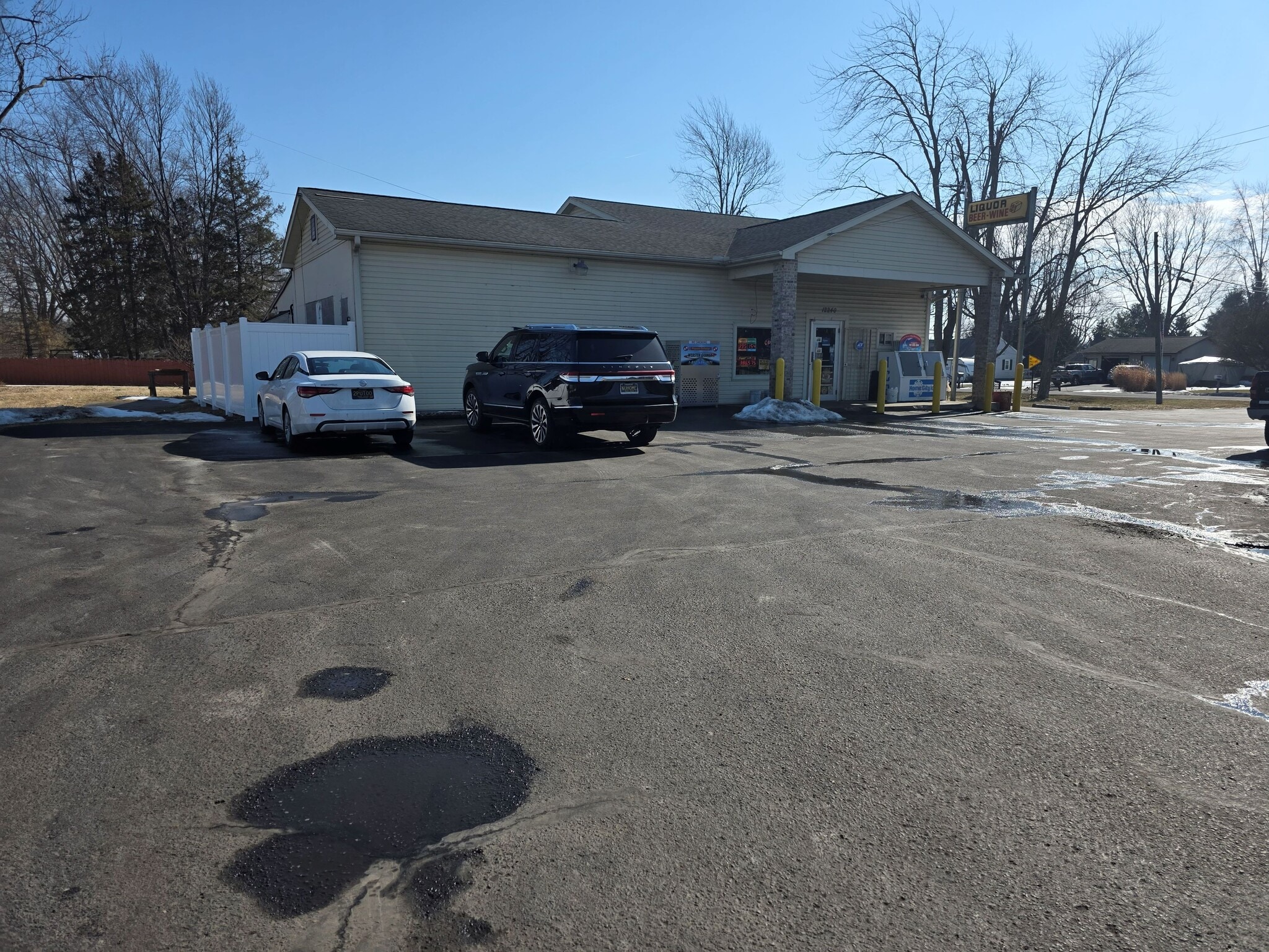 12240 S Dixie, La Salle, MI à vendre Photo principale– Image 1 sur 38