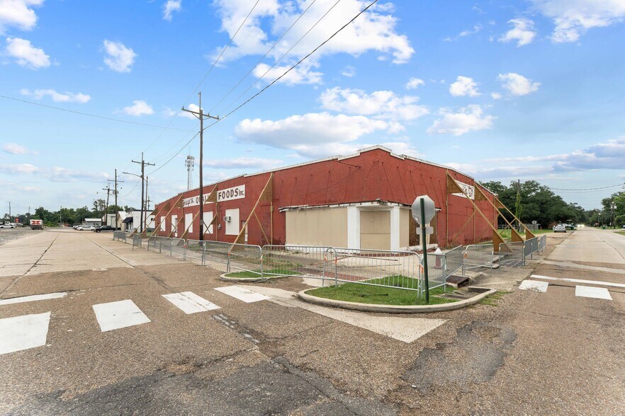 300-302 N Cate St, Hammond, LA à vendre - Photo de l’immeuble – Image 2 sur 38