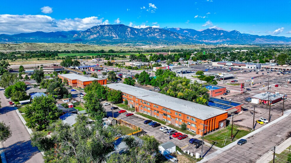 568 Marquette Dr, Colorado Springs, CO à vendre - Aérien – Image 2 sur 7
