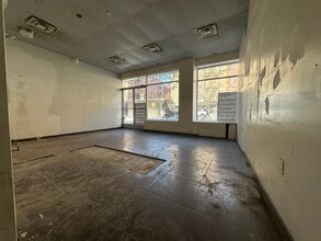 2114 Frederick Douglass Blvd, New York, NY à louer Photo intérieure– Image 2 sur 7