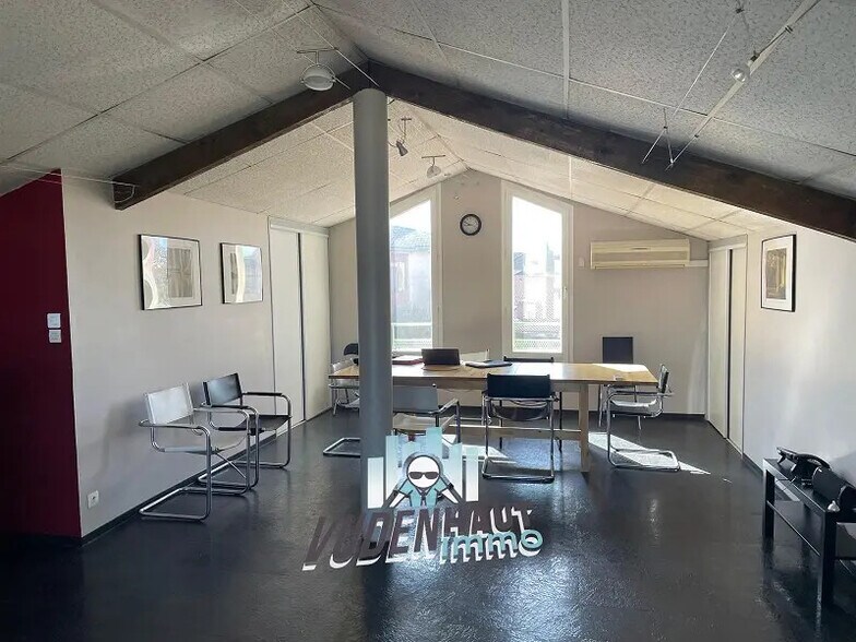 Local commercial dans Villeneuve-Tolosane à vendre - Photo intérieure – Image 2 sur 9