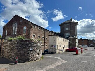 Plus de détails pour Upper High St, Taunton - Bureau à louer