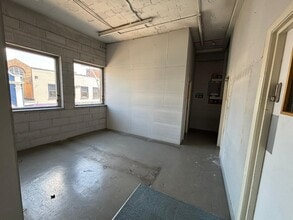 16-22 Harpur St, Bedford à louer Photo intérieure– Image 2 sur 9