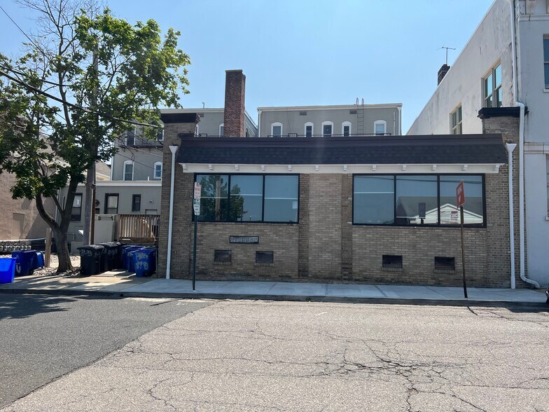 89-93 1st Ave, Atlantic Highlands, NJ à vendre - Photo de l’immeuble – Image 2 sur 17
