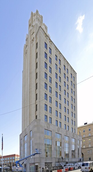 Plus de détails pour 663 Main Ave, Passaic, NJ - Bureau à louer