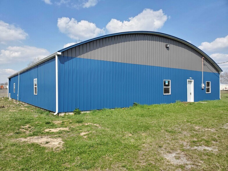 2707 Williamsburg Pike, Richmond, IN à louer - Photo de l’immeuble – Image 2 sur 11