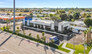 Plus de détails pour 4320 Del Prado Blvd, Cape Coral, FL - Local commercial à louer