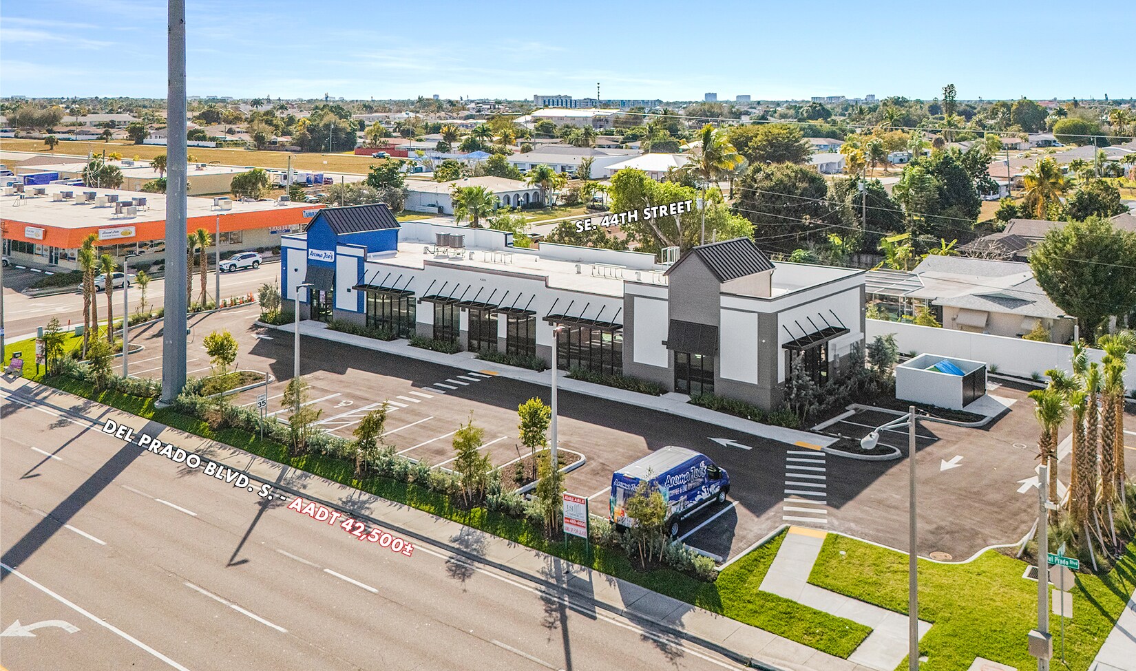 4320 Del Prado Blvd, Cape Coral, FL à louer Photo principale– Image 1 sur 8