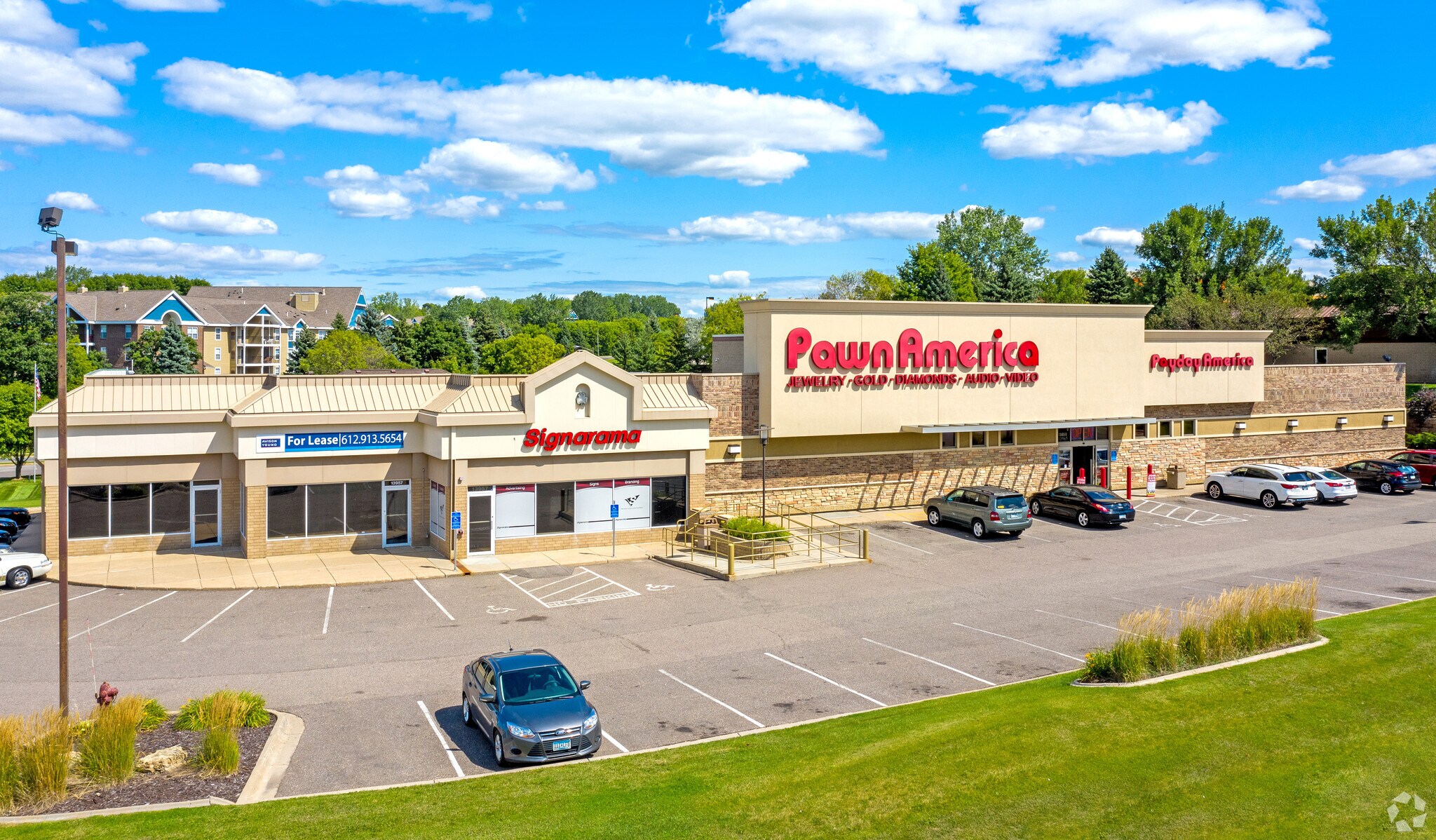 13953-13959 Grand Ave, Burnsville, MN à louer Photo principale– Image 1 sur 3