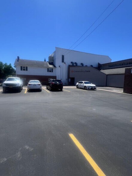 78-80 Genesee St, Avon, NY à vendre - Photo de l’immeuble – Image 3 sur 10