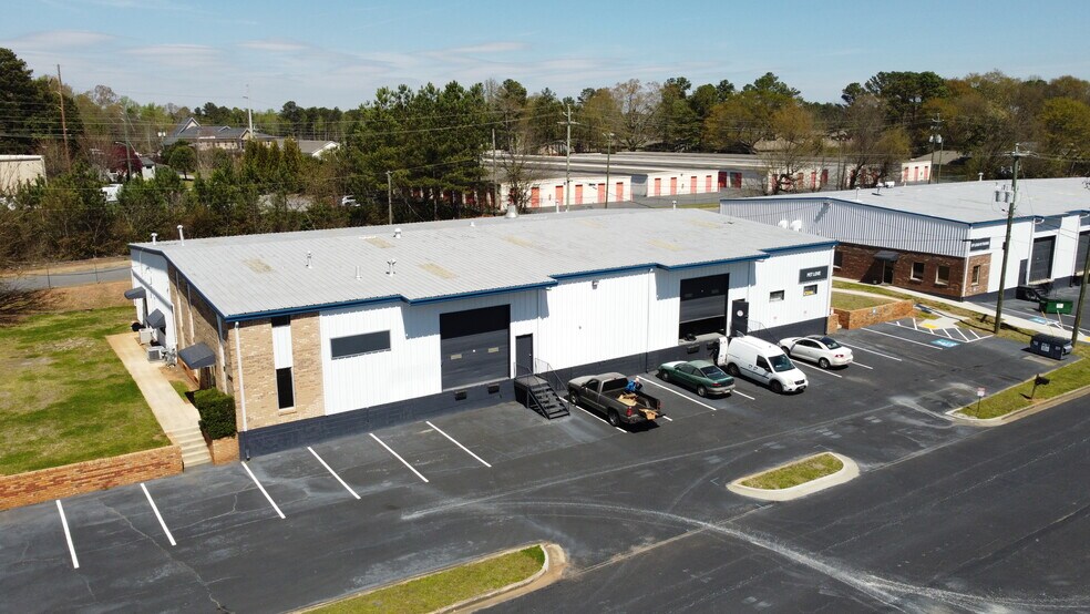 1701-1761 McCoba Dr SE, Smyrna, GA à louer - Photo de l’immeuble – Image 2 sur 9