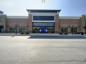 3009-3088 Waldorf Marketplace, Waldorf, MD à louer Photo de l’immeuble– Image 1 sur 2
