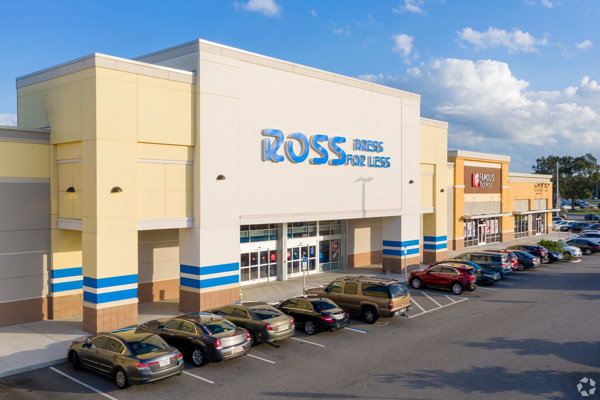 2701 E Irlo Bronson Memorial Hwy, Kissimmee, FL à louer Photo principale– Image 1 sur 3