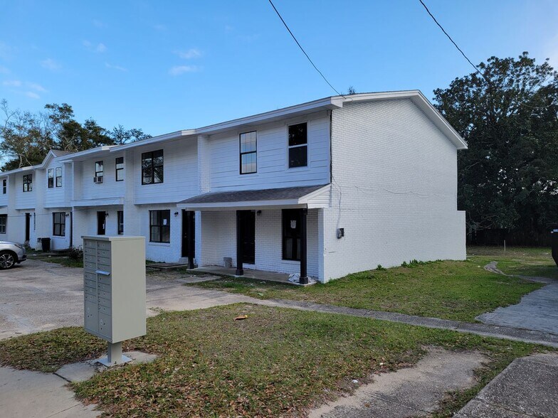 1201-1281 W Maxwell St, Pensacola, FL à vendre - Photo de l’immeuble – Image 2 sur 22