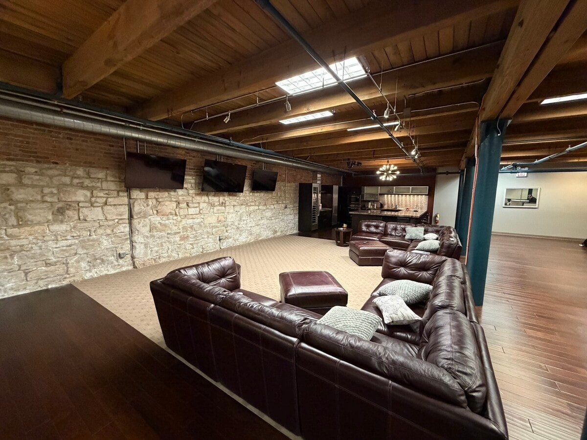 216 S Jefferson St, Chicago, IL 60661 - Lot LL2 - - Photo intérieure - Image 2 of 5