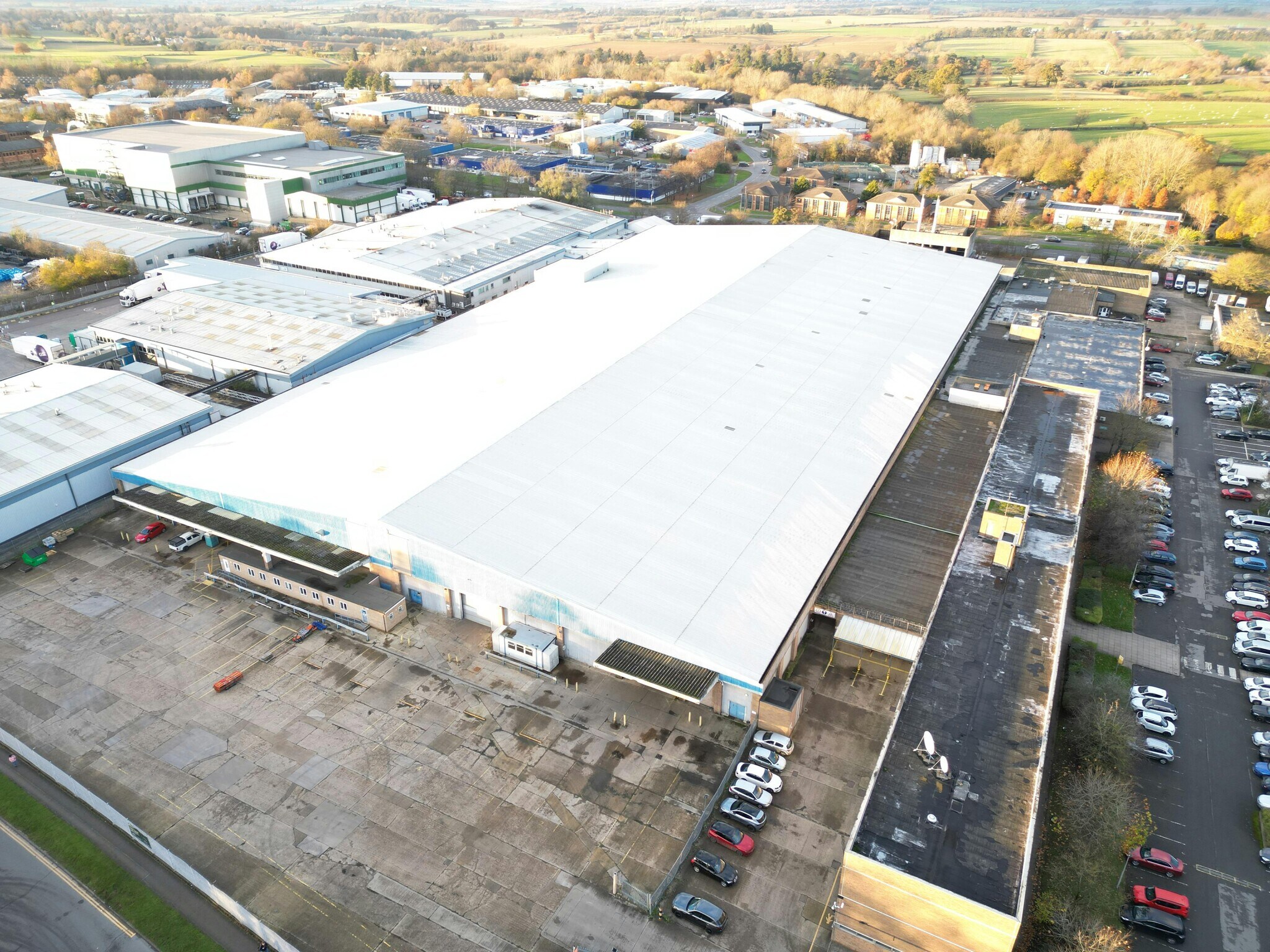 Redhouse Rd, Northampton à louer Photo de l’immeuble– Image 1 sur 10