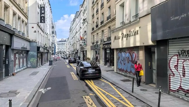 Plus de détails pour Local commercial à louer
