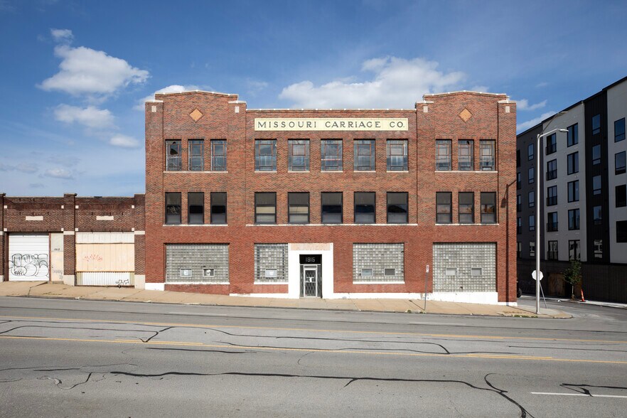 1915 Broadway St, Kansas City, MO à vendre - Photo de l’immeuble – Image 2 sur 20