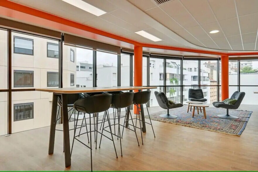 120 Rue Masséna, Lyon à louer - Photo de l’immeuble – Image 3 sur 9