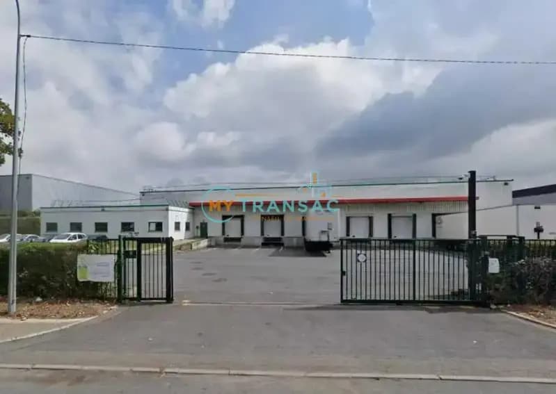 Local d’activités dans Mitry-Mory à louer - Photo de l’immeuble – Image 2 sur 17
