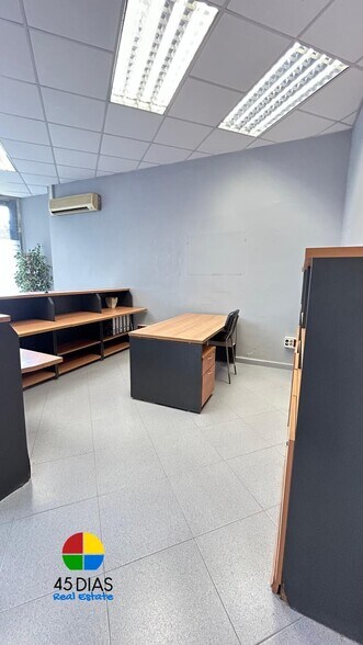 Bureaux/Local commercial dans Cerdanyola del Vallès, Barcelona à louer - Photo intérieure – Image 3 sur 3