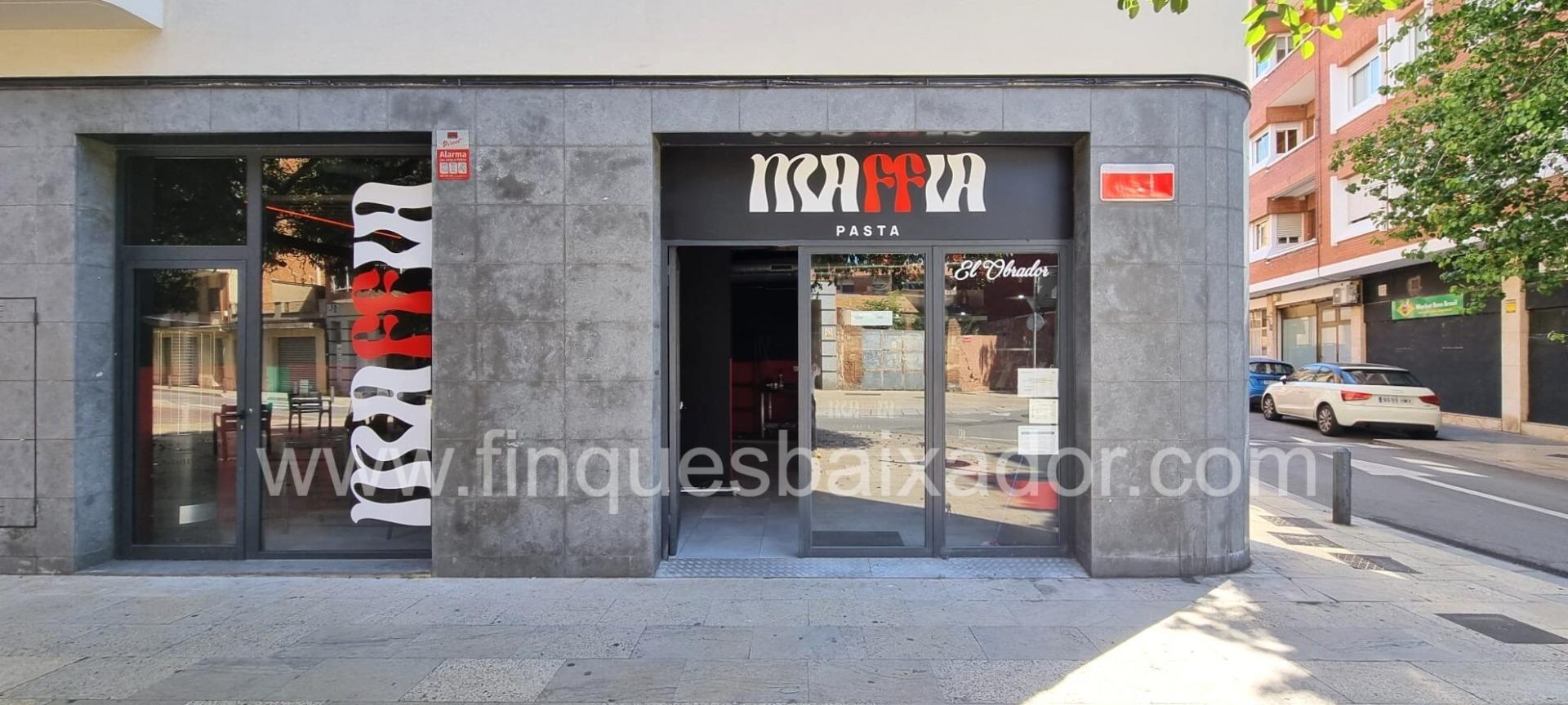 Local commercial dans Gavà, Barcelona à louer Photo de l’immeuble– Image 1 sur 12