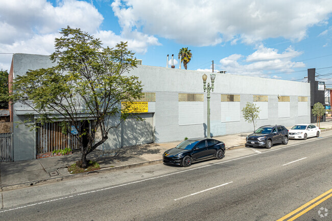 Plus de détails pour 3201-3215 S Broadway, Los Angeles, CA - Industriel/Logistique à vendre