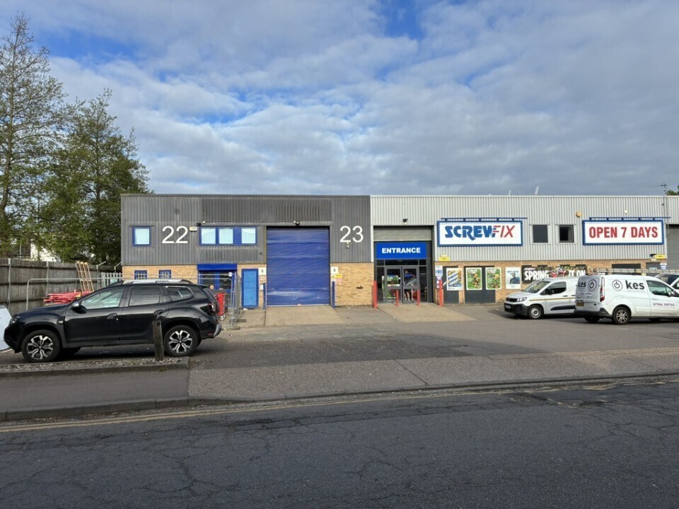 Clifton Rd, Cambridge à louer Photo principale– Image 1 sur 4