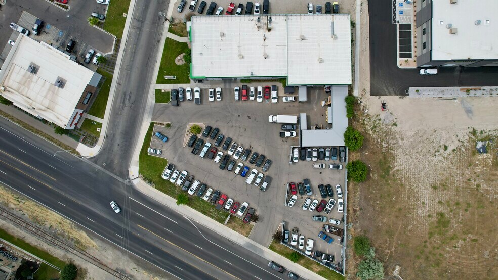175 N 1200 E, Lehi, UT à louer - Photo de l’immeuble – Image 2 sur 6
