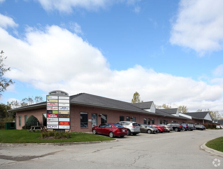 1615 N Routledge Park, London, ON à louer - Photo principale – Image 1 sur 5