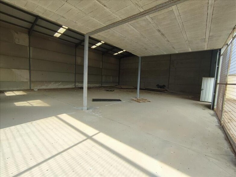 Industriel/Logistique dans Mérida, Badajoz à vendre - Photo intérieure – Image 2 sur 7