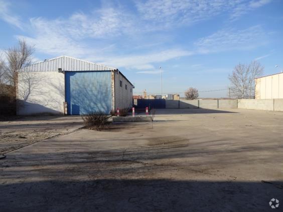 Industriel/Logistique dans San Martín de la Vega, Madrid à vendre Photo principale– Image 1 sur 11