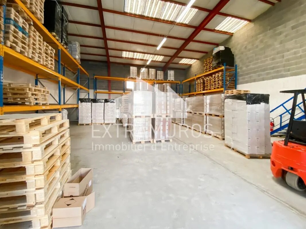 Local d’activités dans Sainte-Consorce à louer Photo intérieure– Image 1 sur 10
